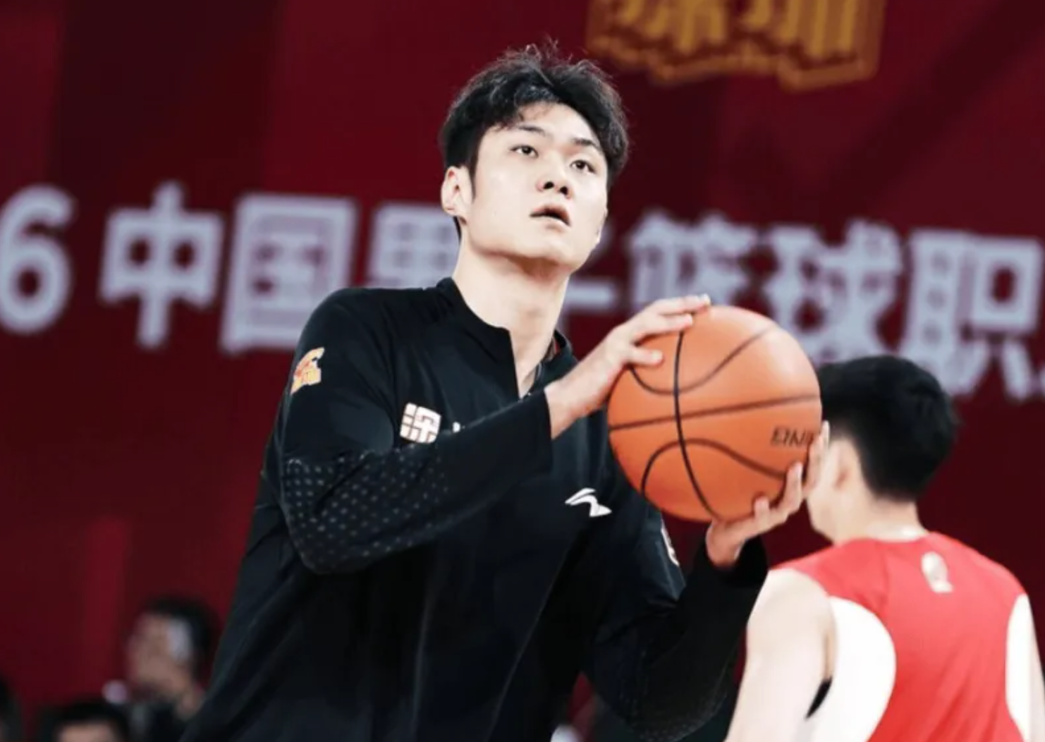 世界杯高清观看-深圳队锋线小将感恩杜锋:杜导水平CBA顶尖,教练会了我很多