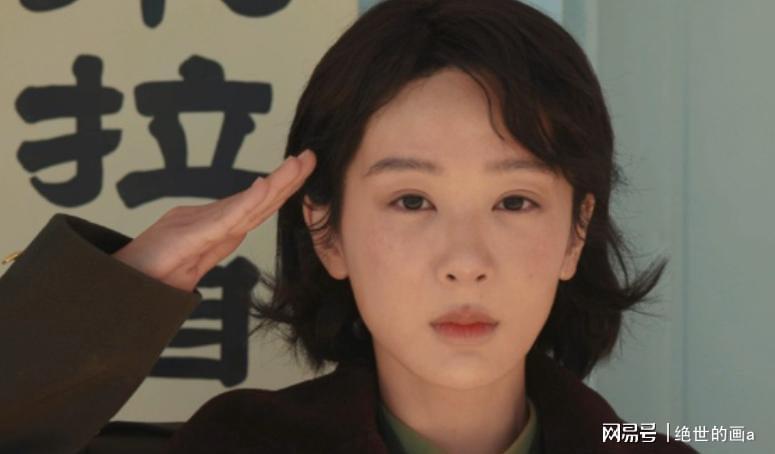 世界杯官网入口-看完《小城大事》再看《生命树》，我只想说：没有对比就没有伤害