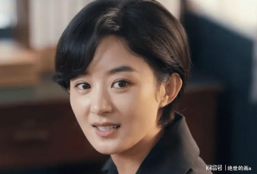 世界杯官网入口-看完《小城大事》再看《生命树》，我只想说：没有对比就没有伤害