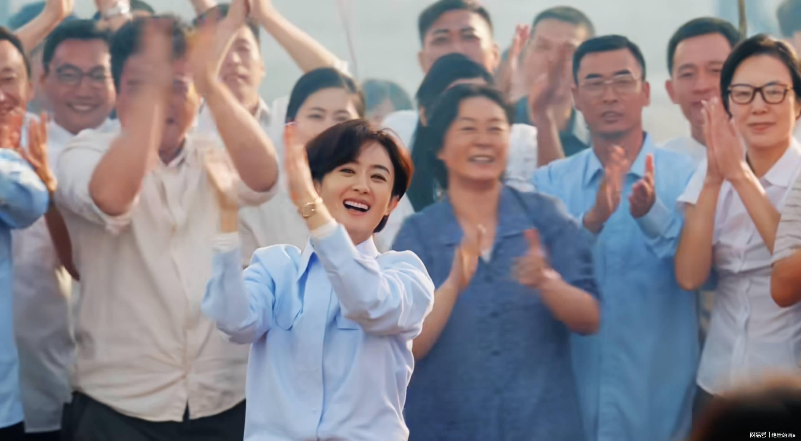 世界杯官网入口-看完《小城大事》再看《生命树》，我只想说：没有对比就没有伤害