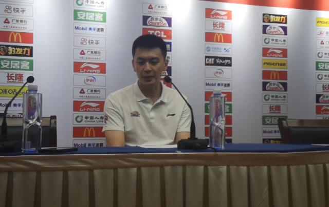 世界杯直播app安装-斗法杜锋仍显稚嫩！杨鸣为输球道歉：是我不够好