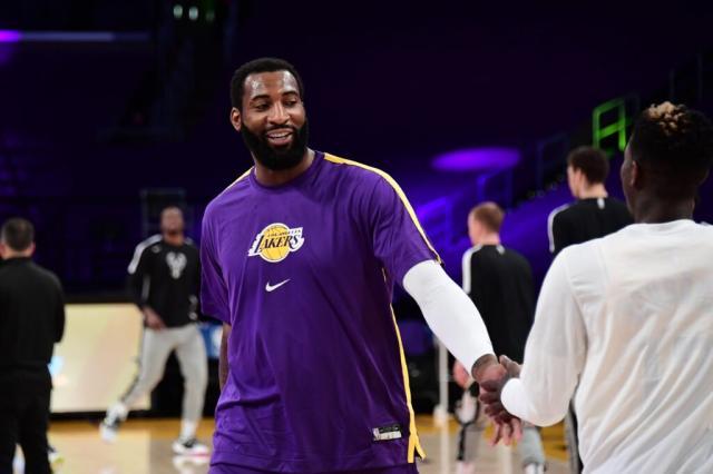 世界杯直播app安装-庄神首战受伤，小加倍感冷落  湖人赔了夫人又折兵